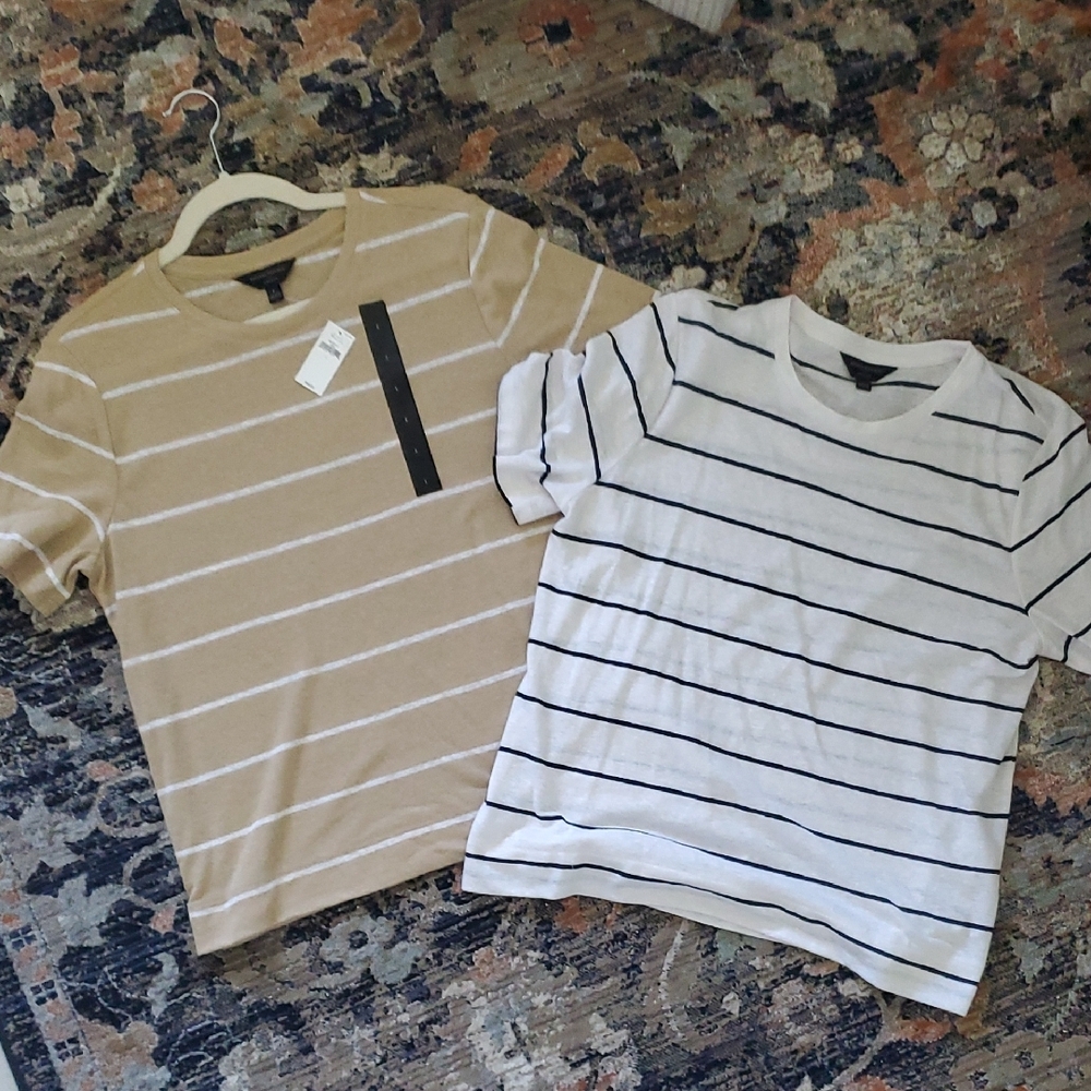 Banana Republic Womens Striped Tees